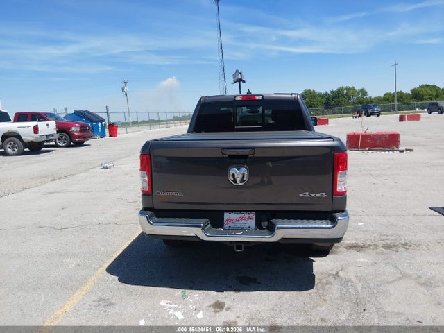 45424451 :رقم المزاد ، 1C6RRFFG7NN259266 vin ، 2022 Ram 1500 Big Horn  4x4 5'7 Box مزاد بيع