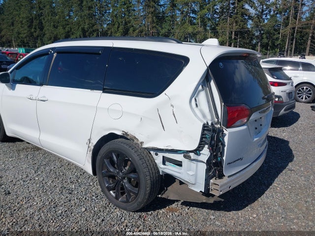 Aukcja sprzedaży 2018 Chrysler Pacifica Limited, vin: 2C4RC1GG8JR358350, numer aukcji: 45424468
