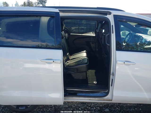 Aukcja sprzedaży 2018 Chrysler Pacifica Limited, vin: 2C4RC1GG8JR358350, numer aukcji: 45424468