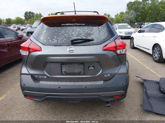 45424481 :رقم المزاد ، 3N1CP5DVXLL511821 vin ، 2020 Nissan Kicks Sr Xtronic Cvt مزاد بيع