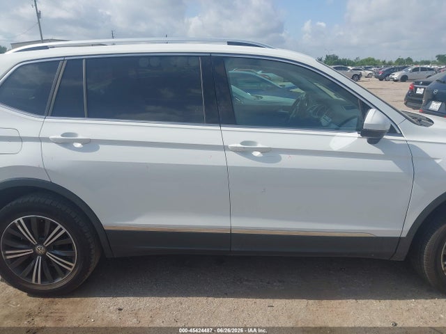 45424487 :رقم المزاد ، 3VV3B7AX4JM015581 vin ، 2018 Volkswagen Tiguan 2.0t Se/2.0t Sel مزاد بيع