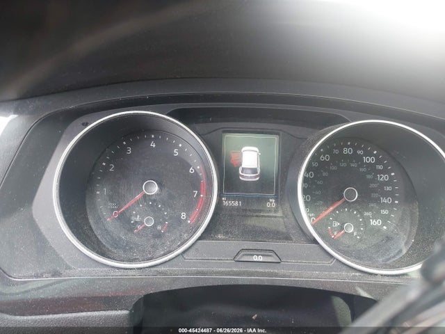 45424487 :رقم المزاد ، 3VV3B7AX4JM015581 vin ، 2018 Volkswagen Tiguan 2.0t Se/2.0t Sel مزاد بيع