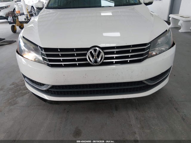 2014 Volkswagen Passat 2.0l Tdi Se მანქანა იყიდება აუქციონზე, vin: 1VWBN7A3XEC052802, აუქციონის ნომერი: 45424495