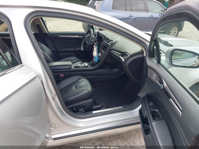 Ford Fusion Titanium 2019 3FA6P0K93KR254554 Image 5