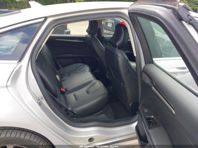 Ford Fusion Titanium 2019 3FA6P0K93KR254554 Image 8