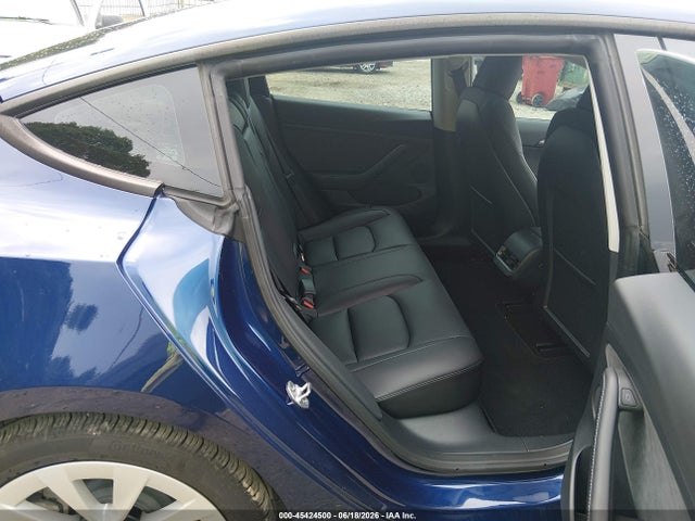 Продажа на аукционе авто 2023 Tesla Model 3 Long Range Dual Motor All-wheel Drive, vin: 5YJ3E1EB5PF670170, номер лота: 45424500