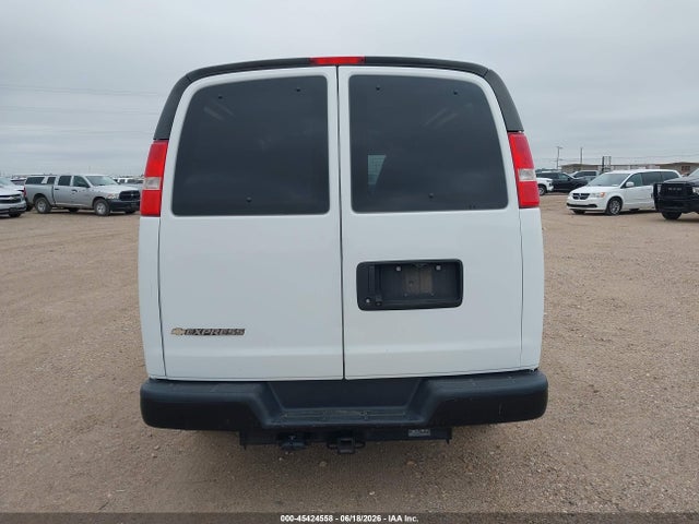 Chevrolet Express 2500 Work Van 2019 1GCWGBF13K1334246 Image 18
