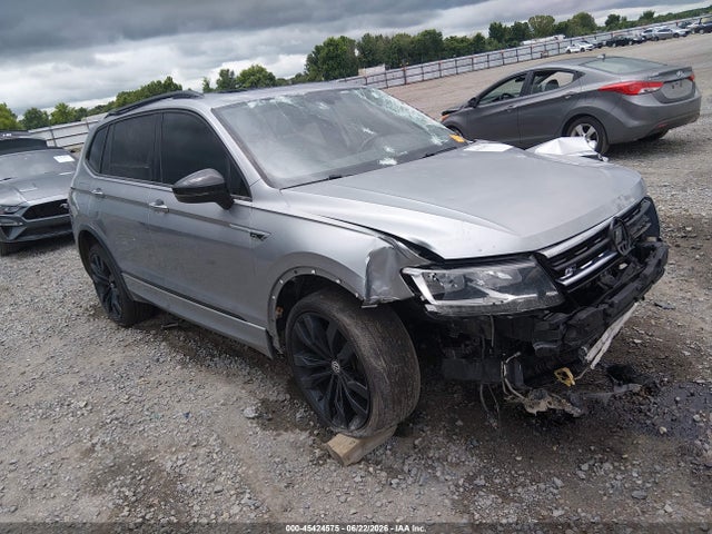 Продажа на аукционе авто 2020 Volkswagen Tiguan 2.0t Se/2.0t Se R-line Black/2.0t Sel, vin: 3VV3B7AX8LM145561, номер лота: 45424575