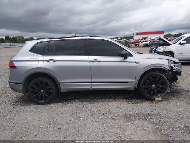 2020 Volkswagen Tiguan 2.0t Se/2.0t Se R-line Black/2.0t Sel მანქანა იყიდება აუქციონზე, vin: 3VV3B7AX8LM145561, აუქციონის ნომერი: 45424575