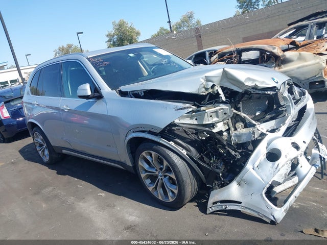 45424602 :رقم المزاد ، 5UXKR6C5XF0J74660 vin ، 2015 Bmw X5 Xdrive50i مزاد بيع