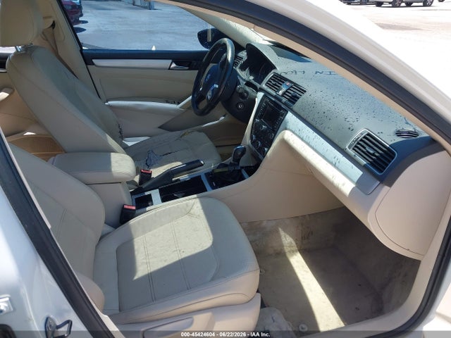 Aukcja sprzedaży 2012 Volkswagen Passat 2.5l Se, vin: 1VWBH7A31CC033222, numer aukcji: 45424604