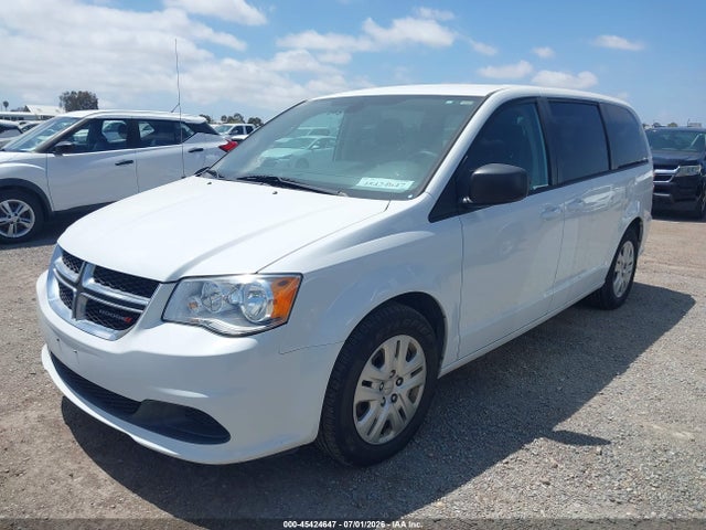 Dodge Grand Caravan Se 2018 2C4RDGBG7JR296902 Image 2