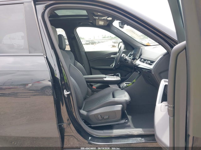 2025 Bmw X1 Xdrive28i მანქანა იყიდება აუქციონზე, vin: WBX73EF08S5306513, აუქციონის ნომერი: 45424655