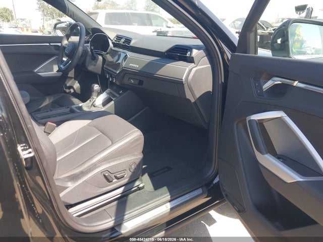 Продажа на аукционе авто 2024 Audi Q3 Premium Plus 45 Tfsi S Line Quattro Tiptronic, vin: WA1EECF3XR1203182, номер лота: 45424715