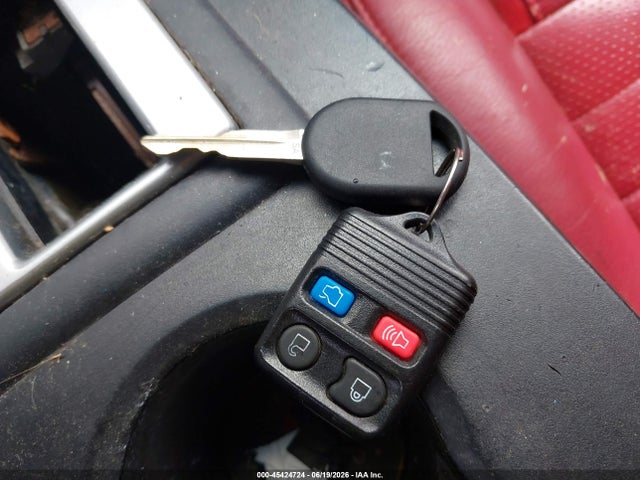 45424724 :رقم المزاد ، 1ZVHT84N155175640 vin ، 2005 Ford Mustang مزاد بيع