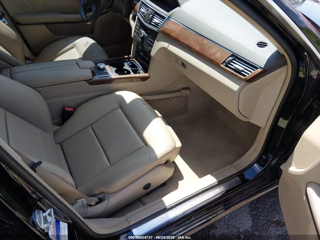 Продажа на аукционе авто 2013 Mercedes-benz E 350, vin: WDDHF5KB5DA722406, номер лота: 45424737