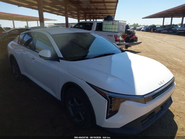 45424746 :رقم المزاد ، 3KPFT4DE8SE125448 vin ، 2025 Kia K4 Lxs مزاد بيع