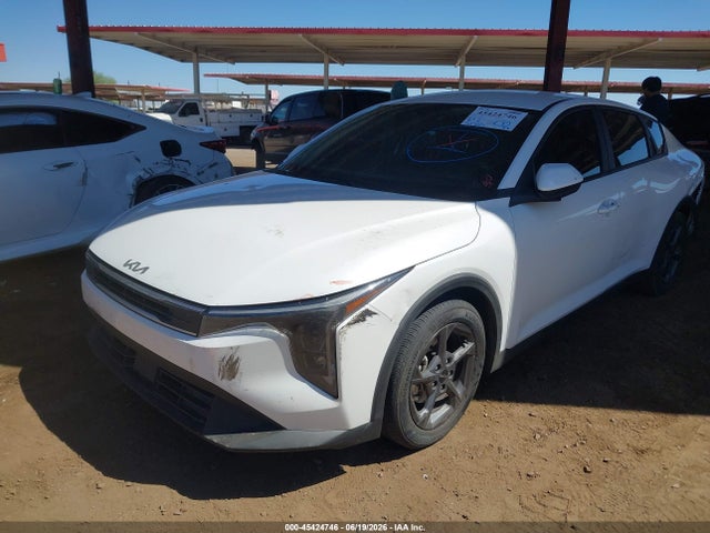 KIA K4 Lxs 2025 3KPFT4DE8SE125448 Image 2