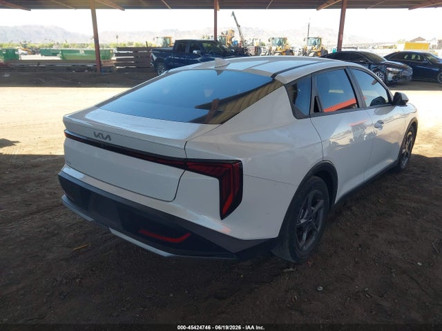 KIA K4 Lxs 2025 3KPFT4DE8SE125448 Image 4