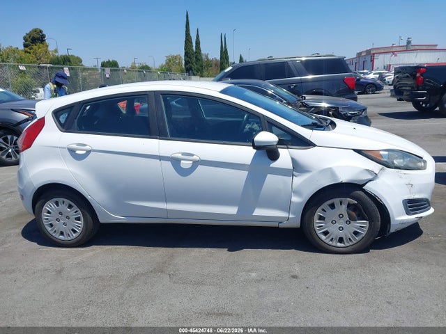 Ford FIESTA S 2016 3FADP4TJ9GM171772 Image 13