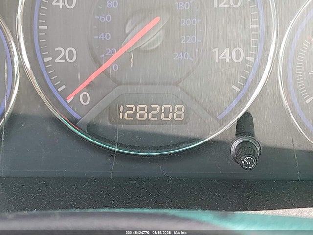 45424770 :رقم المزاد ، 2HGES16584H588984 vin ، 2004 Honda Civic Lx مزاد بيع