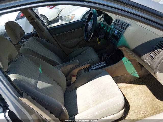 45424770 :رقم المزاد ، 2HGES16584H588984 vin ، 2004 Honda Civic Lx مزاد بيع