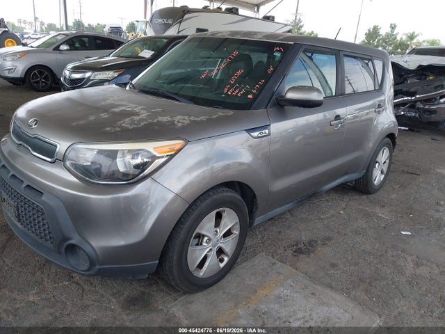 KIA Soul 2016 KNDJN2A21G7323606 Image 2