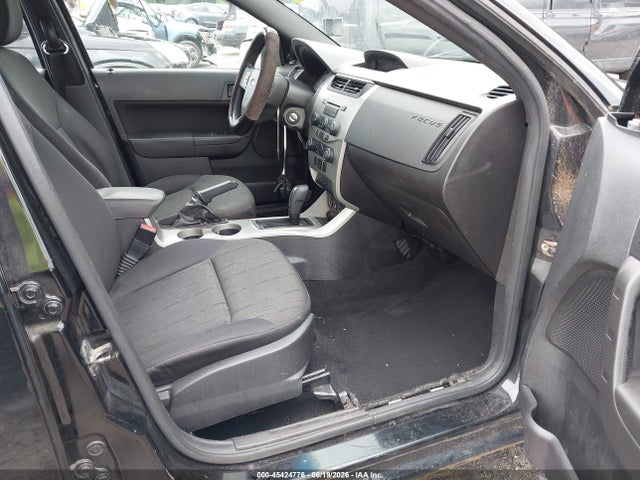 45424776 :رقم المزاد ، 1FAHP3FN6BW134276 vin ، 2011 Ford Focus Se مزاد بيع