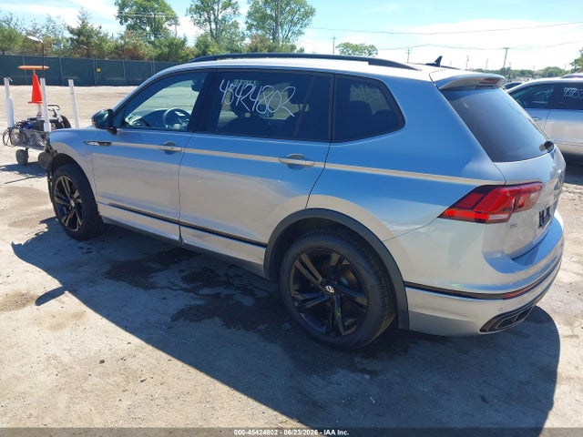 2023 Volkswagen Tiguan 2.0t Se R-line Black მანქანა იყიდება აუქციონზე, vin: 3VV8B7AX4PM027292, აუქციონის ნომერი: 45424802