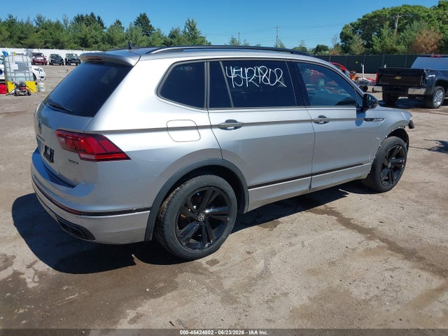 Продаж на аукціоні авто 2023 Volkswagen Tiguan 2.0t Se R-line Black, vin: 3VV8B7AX4PM027292, номер лоту: 45424802