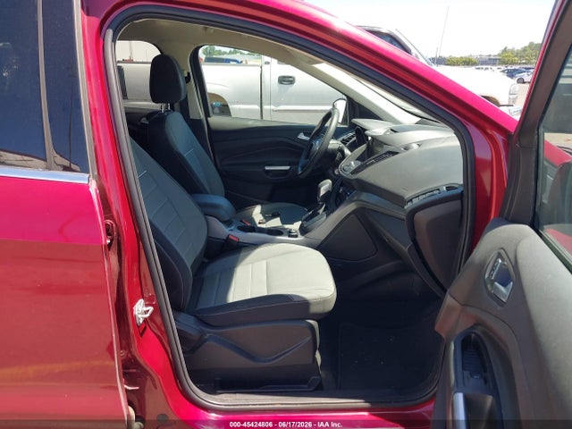 45424806 :رقم المزاد ، 1FMCU9GX3FUC64478 vin ، 2015 Ford Escape Se مزاد بيع