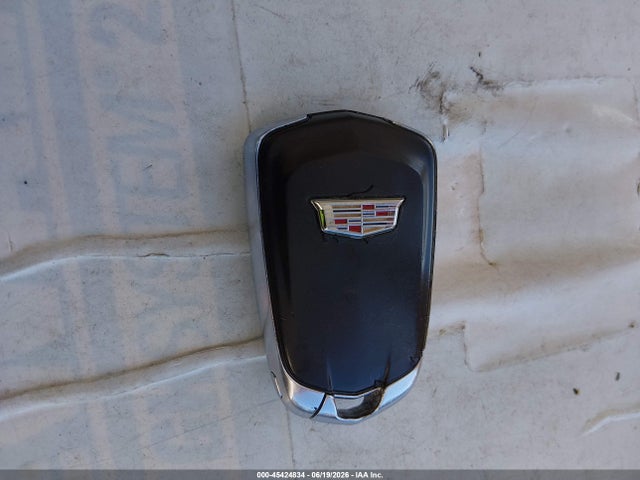 1GYKNBRS0HZ120375 Cadillac XT5 LUXURY