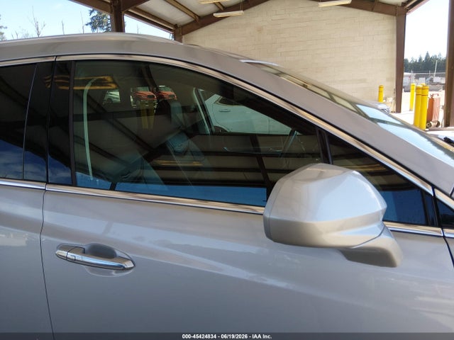 1GYKNBRS0HZ120375 Cadillac XT5 LUXURY