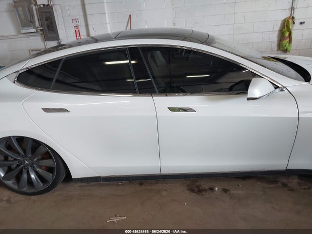 Продажа на аукционе авто 2012 Tesla Model S Performance/signature Performance, vin: 5YJSA1CPXCFP01820, номер лота: 45424868