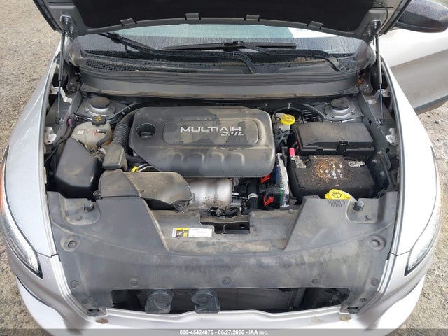 1C4PJMAB7HW581816 Jeep Cherokee Sport 4x4