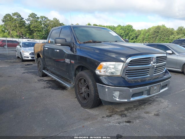 45424916 :رقم المزاد ، 1C6RR6LT9FS729463 vin ، 2015 Ram 1500 Lone Star مزاد بيع