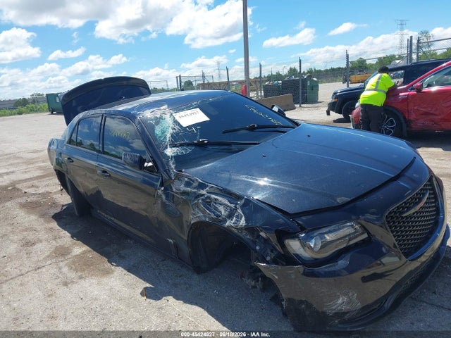Aukcja sprzedaży 2021 Chrysler 300 300s, vin: 2C3CCABGXMH554415, numer aukcji: 45424927