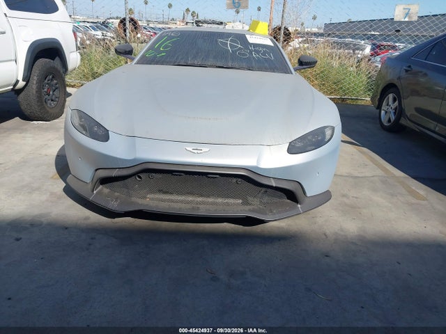 Aston Martin Vantage 2020 SCFSMGAW1LGN03171 Image 13