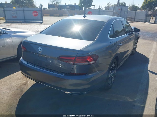 1VWSA7A33MC010272 Volkswagen Passat 2.0t Se