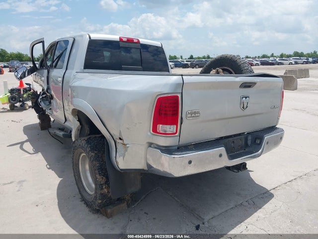 45424999 :رقم المزاد ، 3C63RRNLXEG326389 vin ، 2014 Ram 3500 Longhorn مزاد بيع