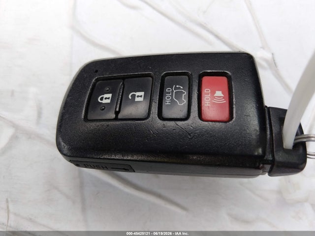 5TDKKRFH2FS055902 Toyota Highlander Xle V6