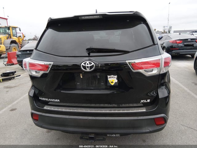 5TDKKRFH2FS055902 Toyota Highlander Xle V6