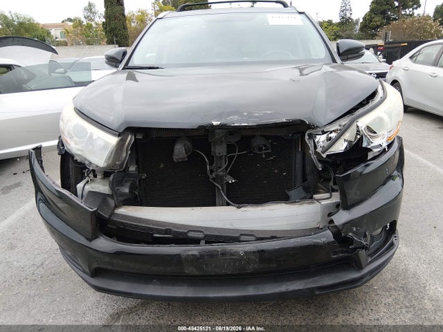 5TDKKRFH2FS055902 Toyota Highlander Xle V6