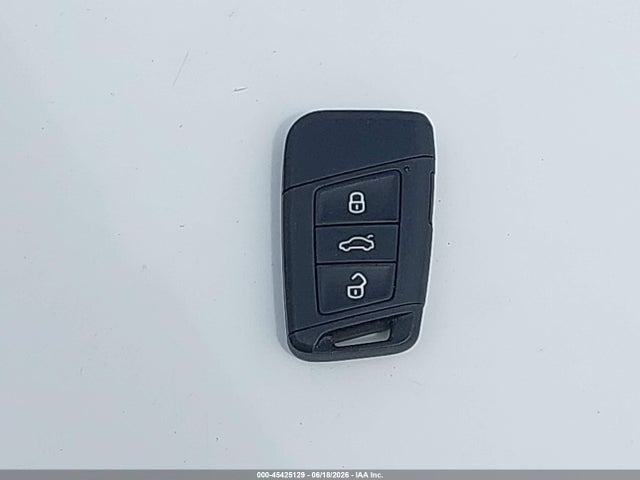 45425129 :رقم المزاد ، 3VWC57BU5KM204216 vin ، 2019 Volkswagen Jetta 1.4t R-line/1.4t S/1.4t Se مزاد بيع