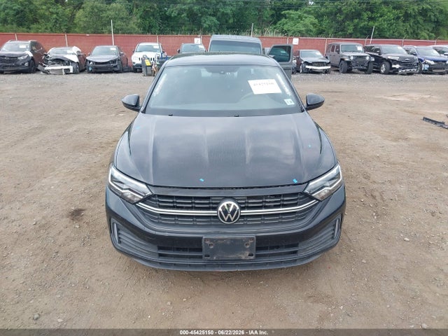 Продаж на аукціоні авто 2023 Volkswagen Jetta 1.5t Sport, vin: 3VWBM7BUXPM028639, номер лоту: 45425150