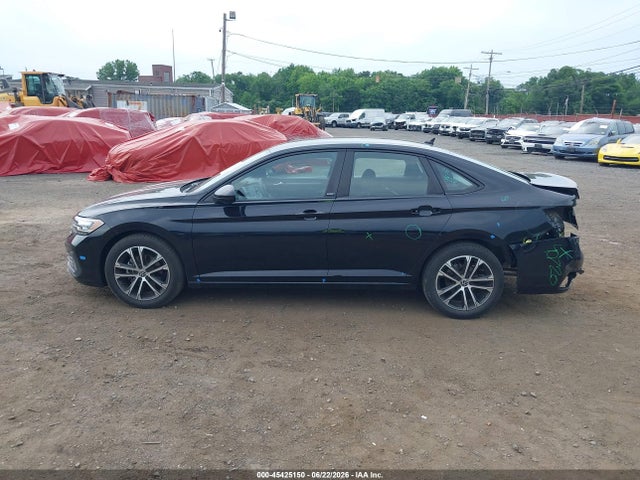Продаж на аукціоні авто 2023 Volkswagen Jetta 1.5t Sport, vin: 3VWBM7BUXPM028639, номер лоту: 45425150