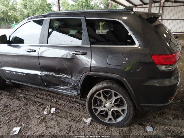 45425170 :رقم المزاد ، 1C4RJEBG6JC113835 vin ، 2018 Jeep Grand Cherokee Sterling Edition 4x2 مزاد بيع