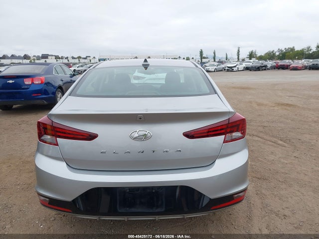 Hyundai Elantra Value Edition 2020 5NPD84LF7LH617923 Image 16