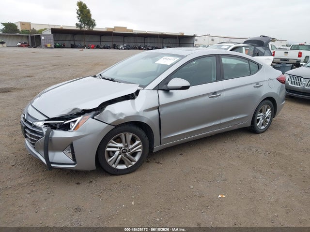 Hyundai Elantra Value Edition 2020 5NPD84LF7LH617923 Image 2
