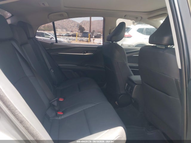 4T1DAACK1SU517123 Toyota CAMRY XLE